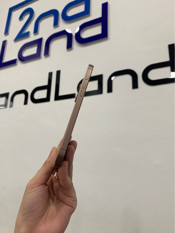 Điện thoại iPhone 16 Promax - LL/A - 256GB - Màu titan sa mạc - Pin 100% chu kì sạc 93 lần - Ngoại hình: 98% - Đã thay lưng - Body