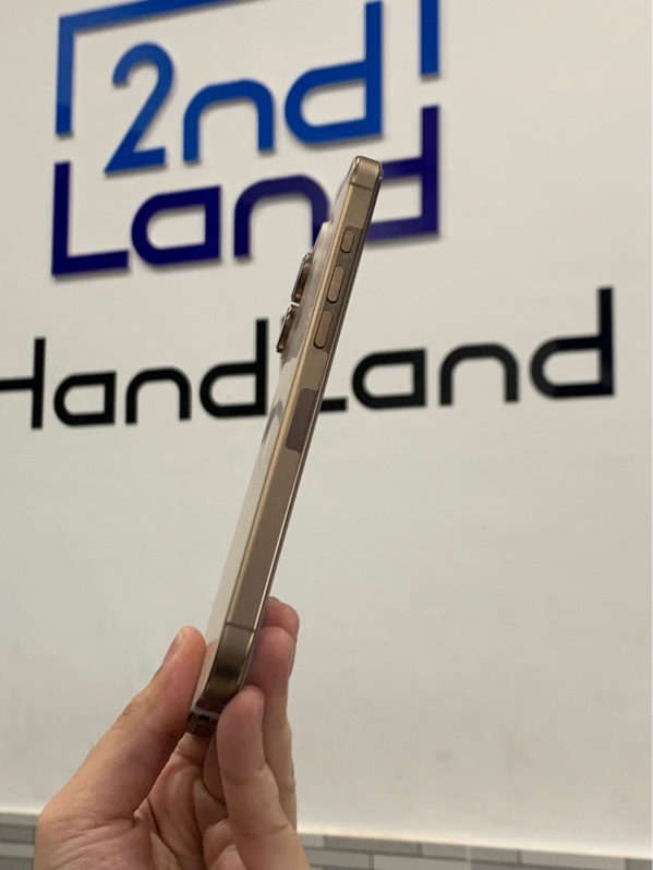 Điện thoại iPhone 16 promax - LL/A - 256gb - Màu vàng gold - Pin đã thay 93% chu kì sạc 341 lần - Ngoại hình: 98% - Màn thay chính hãng - Body