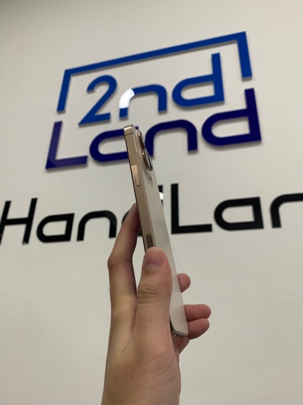 Điện thoại iPhone 16 Promax - VN/A - 256GB - Màu vàng sa mạc - Pin 100% chu kì sạc 69% - Ngoại hình: 98% - Fullbox