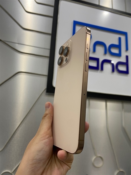 Điện thoại iPhone 16 Promax - VN/A - 256GB - Pin 100% ( sạc 20 lần ) - Màu vàng - Ngoại hình: 99% - FullBox - Còn bảo hành đến T6/2026 1