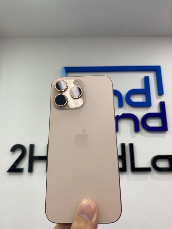 Điện thoại iPhone 16 Promax - VN/A - 256GB - Pin: 91% - Chu kỳ sạc 805 - Màu hồng - Ngoại hình: 98% - Xước cấn nhẹ - Kèm Box
