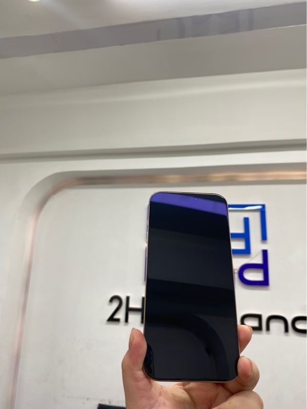 Điện thoại iPhone 16 promax - VN/A - IOS - 512 GB - desert titan - Màu vàng gold - Pin 92% - Ngoại hình 97.5% - Body