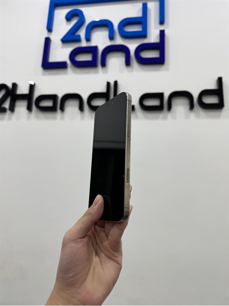 Điện thoại iPhone 16 Promax - ZP/A - 256GB - IOS 26.1 - Pin 97% ( 254 lần sạc ) - Màu titan tự nhiên - Ngoại hình 97% - Box 2