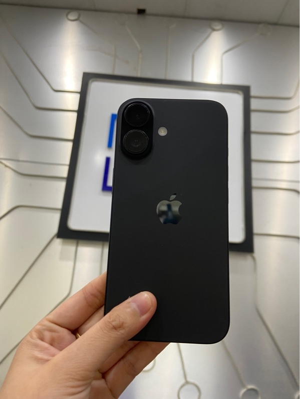 Điện thoại iPhone 16 - VN/A - 256GB - Pin 98% - Chu kỳ sạc 140 lần - Màu đen - Ngoại hình: 97.5% - Kèm Box