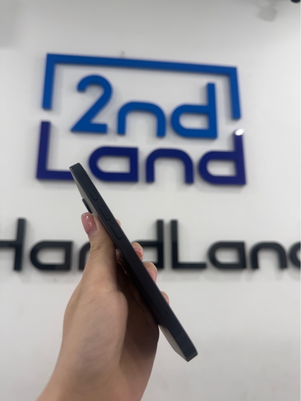 Điện thoại iPhone 16e - VN/A - 128GB - Màu đen - Pin 100% chu kì sạc 119 - Ngoại hình 98% - Kèm sạc linh kiện