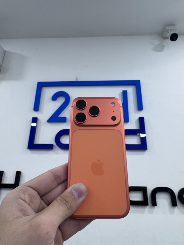 Điện thoại iPhone 17 pro cam vũ trụ - ZP/A - 256Gb - ios 26.6.1 - Màu cam - Pin 95%, chu kì sạc 219 - Ngoại hình 98% - Kèm box