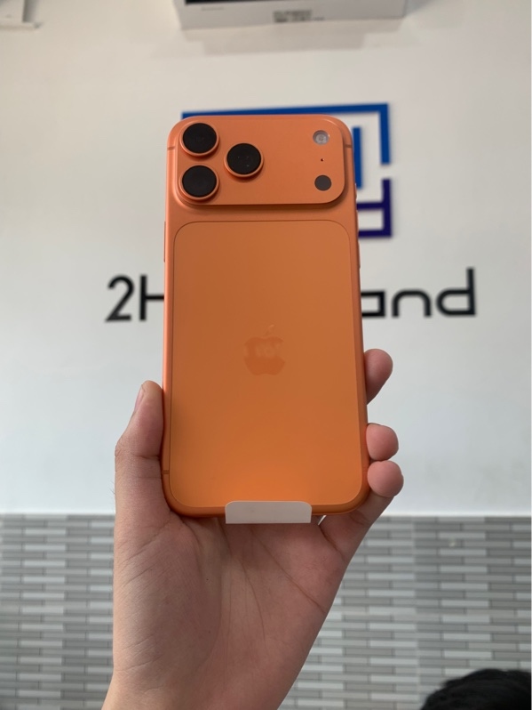 Điện thoại iPhone 17 Promax - ZP/A - 256GB - Màu cam - Pin 100% chu kì sạc 1 lần - Ngoại hình: 99% - Fullbox - BHH 1 năm