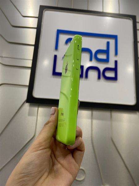 Điện thoại iPhone 5C - LL/A - 16GB - Pin 84% - Màu xanh lá - Ngoại hình: 98% - Đã thay cam trước, cam sau , màn xước, cam sau đốm - Body 1