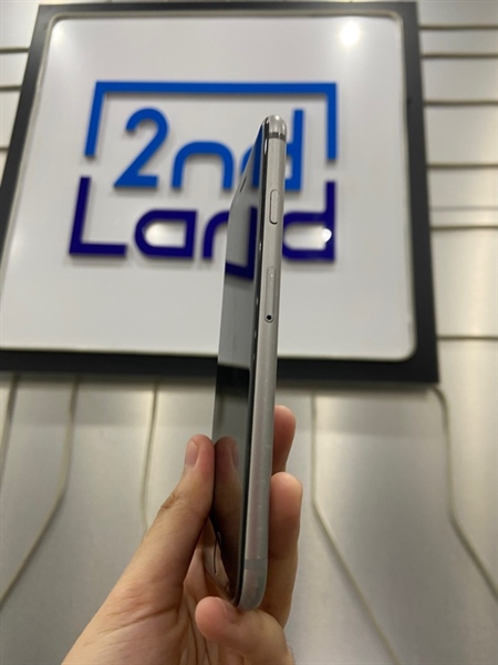 Điện thoại iPhone 6 - LL/A - 64GB - Pin 100% đã thay - Màu xám - Ngoại hình: 97% - Màn ám vàng - Body 2
