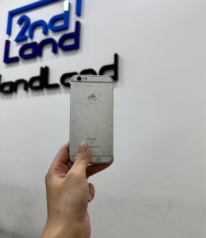 Điện thoại iPhone 6s - J/A - 64GB - IOS 14.4.2 - Pin 100% đã thay - Màu bạc - Ngoại hình xấu - Camera trước thay , màn ám phản quang, mất rung , hở màn sạc chập chờn , trầy , nứt vỏ , bể kính màn - Body ( SẢN PHẨM KHÔNG BẢO HÀNH )