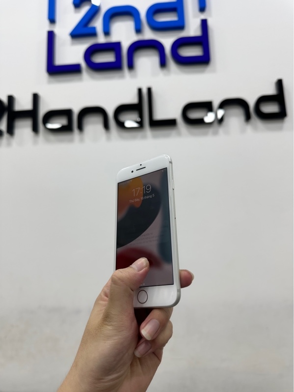Điện thoại iPhone 7 - J/A - 32GB - IOS 15.8.7 - Pin 85% - Màu bạc - Ngoại hình 97% - Màn ám viền xanh - Body