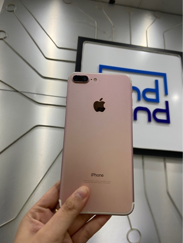 Điện thoại iPhone 7 Plus - 32GB - Pin 100% - Màu hồng - Ngoại hình: 97% - Ám vàng, phản quang nhẹ - Body