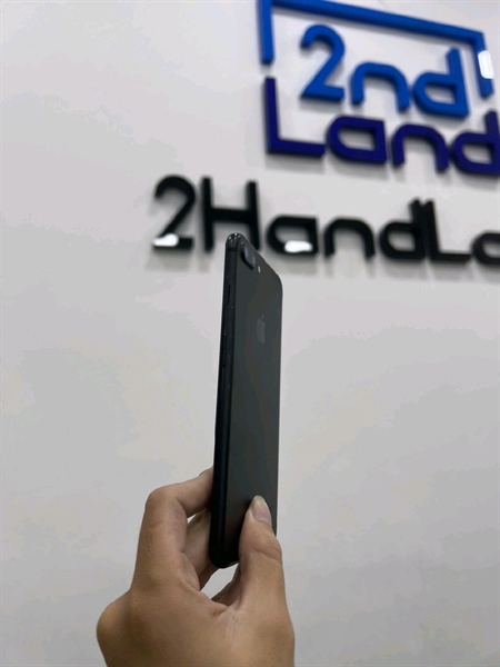 Điện thoại iPhone 7 Plus - KH/A - 128GB - IOS 13.6.1 - Pin 100% thay new - Màu đen - Ngoại hình 97% - Màn ám phản quang ép kính - Body 1