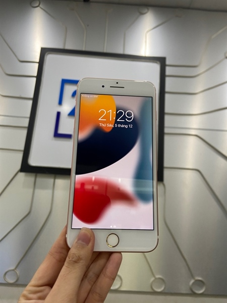 Điện thoại iPhone 7 Plus - LL/A - 128GB - IOS 15.8.5 - Pin 100% thay new - Màu hồng - Ngoại hình: 97% - Màn ép kính, loa nhỏ, vân tay yếu, đã thay vỏ - Body 3