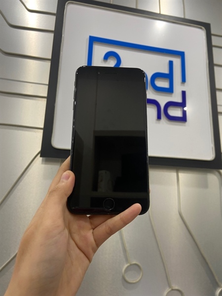 Điện thoại iPhone 7 Plus - LL/A - 32GB - IOS 15.8.3 - Pin 100% đã thay - Màu đen - Ngoại hình: 97% - Màn ám ,đã ép kính - Body 3