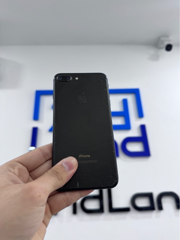 Điện thoại iPhone 7 plus - LL/A - 32Gb - iOS 15.8.4 - Màu đen - Pin linh kiện 100% - Ngoại hình 96% - cam trước sau thay, màn ám hồng - kèm sạc linh kiện