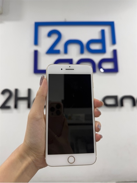 Điện thoại iPhone 7 Plus - LL/A - IOS 15.8.3 - 32GB - Màu vàng - Pin thay 100% - Ngoại hình 98% - Màn hồng nhẹ - Kèm sạc 2