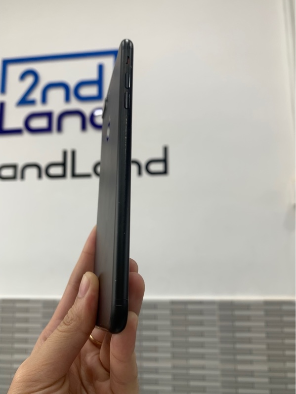 Điện thoại iPhone 7 Plus - T/A - 32GB - Màu đen - Pin 100% - Ngoại hình: 97% - Body