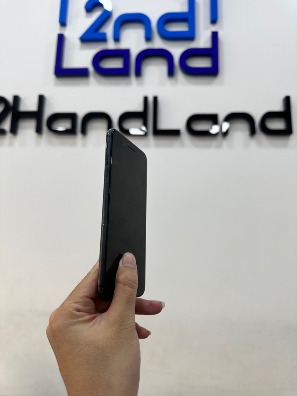 Điện thoại iPhone 7 plus - VN/A - 256GB - IOS 15.8.6 - Pin 100% thay new - Màu đen - Ngoại hình xấu - Màn ép kính phản quang - Body