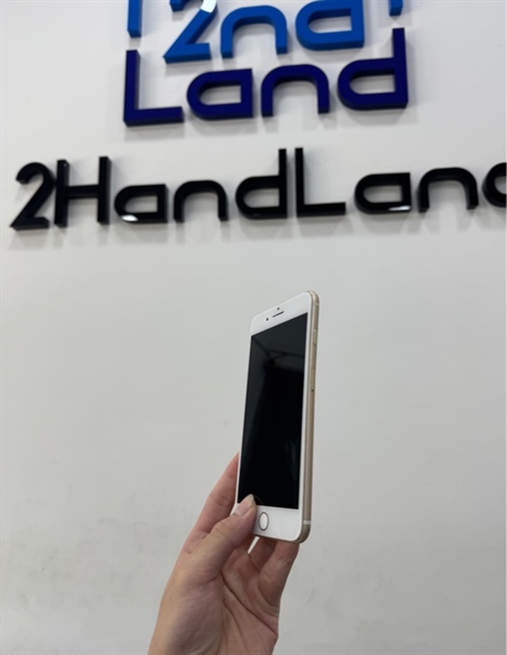Điện thoại iPhone 7 plus - VN/A - 32GB - IOS 15.8.3 - Pin 81% linh kiện - Màu vàng - Ngoại hình 96% - màn hình camera đã thay, mất rung , nứt khung, cam sau bụi nhiều, 1 đốm - Body ( SẢN PHẨM KHÔNG BẢO HÀNH ) 1
