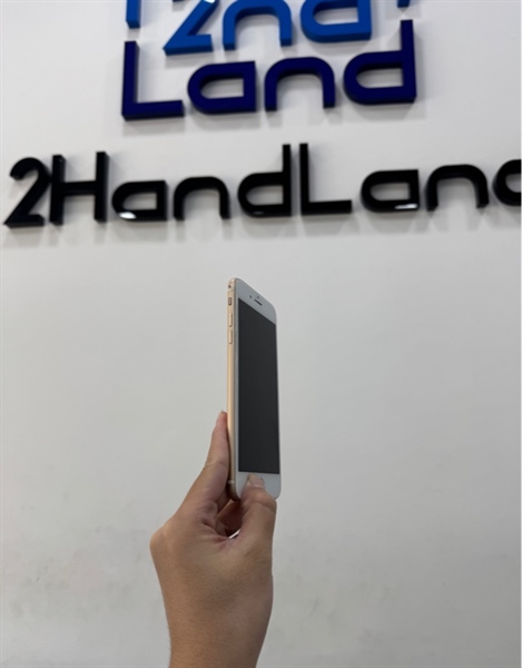 Điện thoại iPhone 7 plus - VN/A - 32GB - IOS 15.8.3 - Pin 81% linh kiện - Màu vàng - Ngoại hình 96% - màn hình camera đã thay, mất rung , nứt khung, cam sau bụi nhiều, 1 đốm - Body ( SẢN PHẨM KHÔNG BẢO HÀNH ) 2