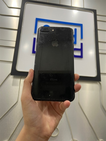 Điện thoại iPhone 7 Plus - ZP/A - 128GB - Pin 100% đã thay - Màu đen - Ngoại hình: 96% - Màn ép kính, lưng trầy, màn ám hồng - Body