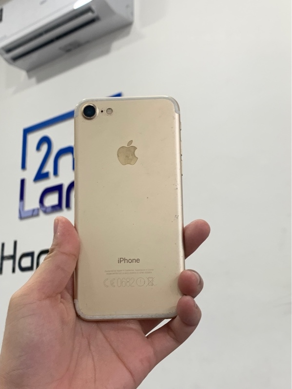 Điện thoại iPhone 7 - ZD/A - 32GB - Màu hồng - Pin linh kiện không báo % - Ngoại hình: 95% - Trầy cấn, màn linh kiện ám hồng + phản quan, rung camera sau, hư mic, hư touch ID - Body - SP KHÔNG BẢO HÀNH