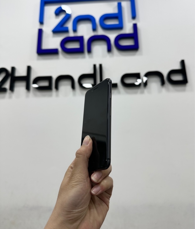 Điện thoại iPhone 8 - 2J/A - 64GB - IOS 15.6.1 - Pin 100% thay new - Màu đen - Ngoại hình 97% - Màn xước, ám theo thời gian sử dụng - Body