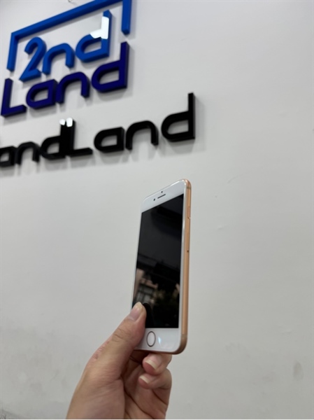 Điện thoại iPhone 8 - CH/A - 64GB - IOS 16.7.12 - Pin 100% đã thay - Màu gold - Ngoại hình 97% - Màn ép kính , camera đã thay - Body 1