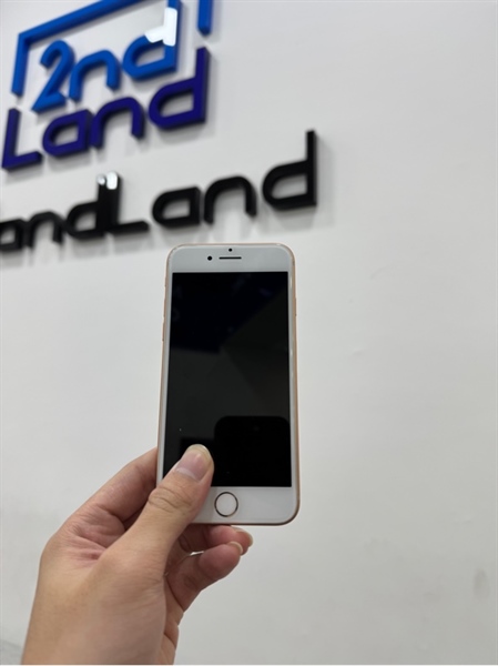 Điện thoại iPhone 8 - CH/A - 64GB - IOS 16.7.12 - Pin 100% đã thay - Màu gold - Ngoại hình 97% - Màn ép kính , camera đã thay - Body 3
