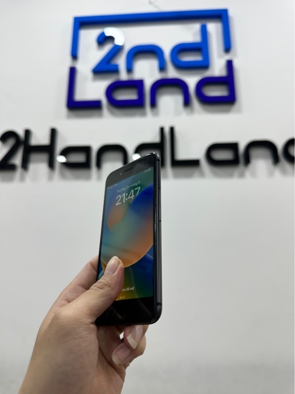 Điện thoại iPhone 8 - LL/A - 64GB - IOS 16.7.12 - Pin 100% thay new - Màu đen - Ngoại hình 97% - Body
