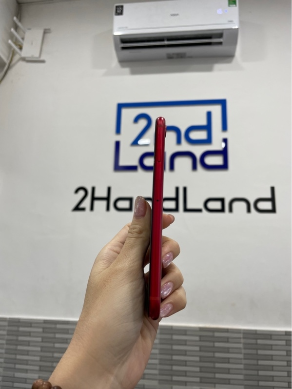 Điện thoại iPhone 8 - LL/A - 64GB - Màu đỏ - Pin linh kiện 82% chu kì sạc 986 lần - Ngoại hình: 96% - Body + màn trầy xước cấn, màn linh kiện ám hồng lướt + phản quang, cam sau thay - Body