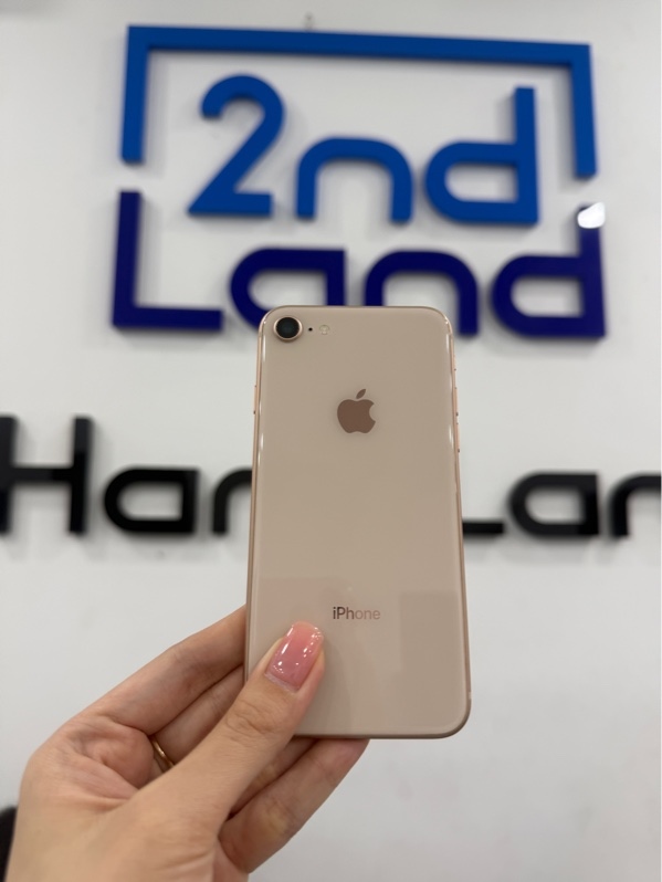 Điện thoại iPhone 8 - LL/A - ios 16.3 - 64GB - Màu vàng hồng - Pin thay 100% - Ngoại hình 98% - Màn trầy, ép cảm, màn ám vàng nhẹ , đã thay lưng - Body