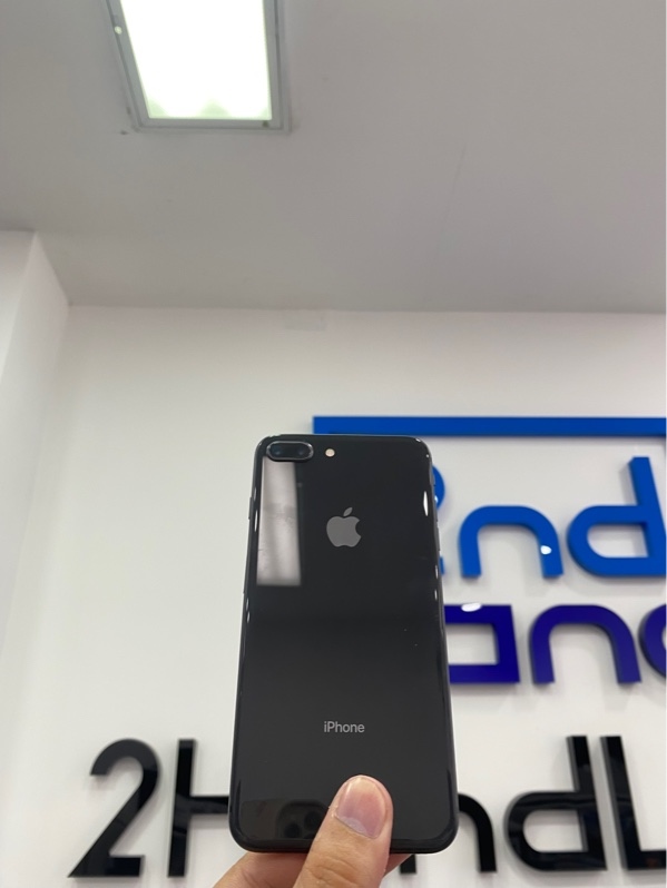 Điện thoại iPhone 8 Plus - CH/A - 64GB - Pin: 99% linh kiện - Chu kỳ sạc 385 - Màu đen - Ngoại hình: 97% - Màn ám hồng - Body