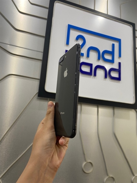 Điện thoại iPhone 8 Plus - LL/A - 256 GB - ISO 16.7 - Pin 100% đã thay - Màu đen - Ngoại hình 96% - Đã ép kính, màn ám vàng nặng - Body 1