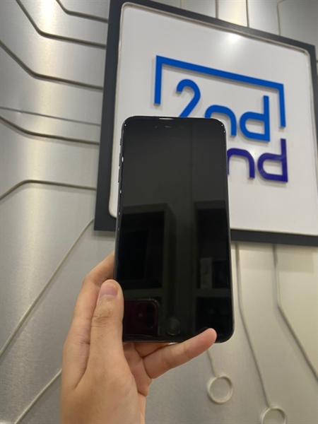 Điện thoại iPhone 8 Plus - LL/A - 256 GB - ISO 16.7 - Pin 100% đã thay - Màu đen - Ngoại hình 96% - Đã ép kính, màn ám vàng nặng - Body 3