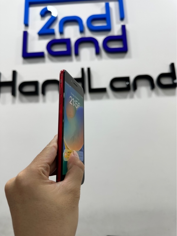 Điện thoại iPhone 8 Plus - LL/A - 256GB - IOS 16.7.16 - Pin 100% linh kiện không xác định - Màu đỏ - Ngoại hình 97% - Màn ám - Body