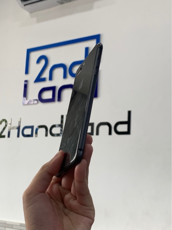 Điện thoại iPhone 8 plus - LL/A - 64gb - Màu đen - Pin 100% đã thay - Ngoại hình: 98% - Màn xước - Body