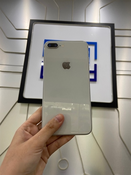 Điện thoại iPhone 8 Plus - LL/A - 64GB - Pin 100% đã thay - Màu trắng - Ngoại hình: 97% - Mất truetone, màn ám hồng nhẹ, viền ám xanh , bụi trọng màn, màn trầy, cấn góc nhẹ - Body