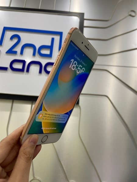 Điện thoại iPhone 8 Plus - LL/A - 64GB - Sim vật lý - Pin 99% đã thay - Màu vàng - Ngoại hình: 97% - Màn ám vàng - Body 3