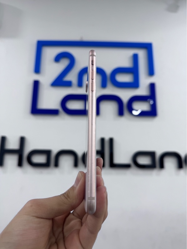 Điện thoại iPhone 8 plus - LL/A - ios 16.7.16 - 64gb - Màu hồng - Pin 100% - Ngoại hình 97% - Màn ám hồng , lưng trầy , loa rè , viền trầy cấn - Kèm sạc linh kiện
