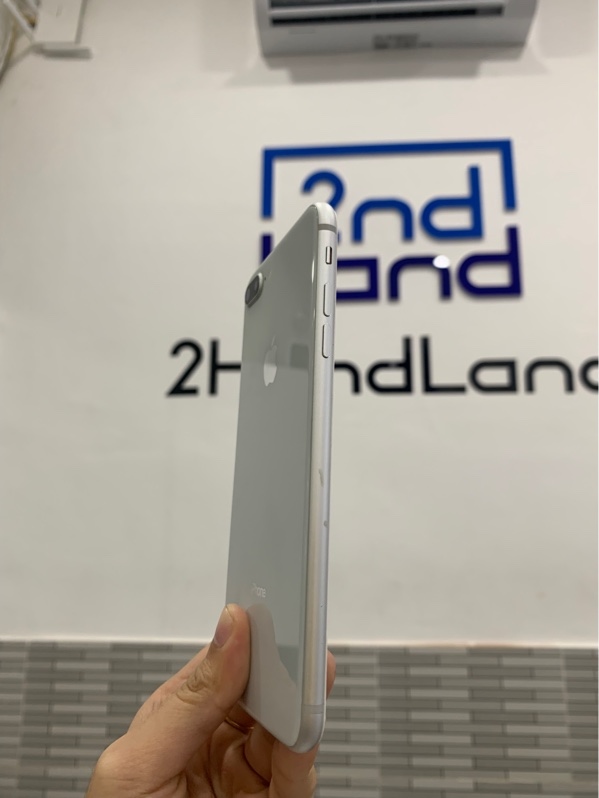 Điện thoại iPhone 8 Plus - TH/A - 64GB - Màu bạc - Pin linh kiện 100% đã thay- Ngoại hình: 97% - Màn ám hồng - Body