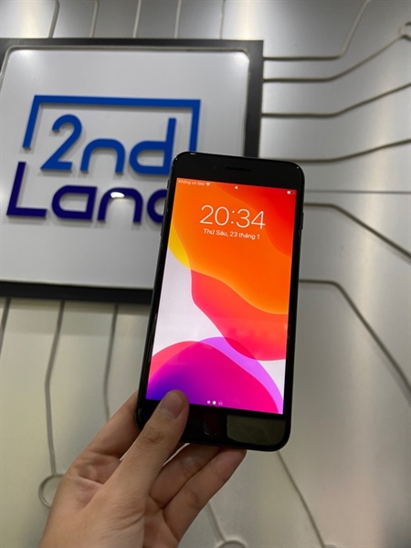 Điện thoại iPhone 8 Plus - VN/A - 64GB - Pin 83% - Màu đen - Ngoại hình: 96% - Trầy cấn sườn, màn trầy màn chết pixel li ti ở viền nhẹ - Body 3