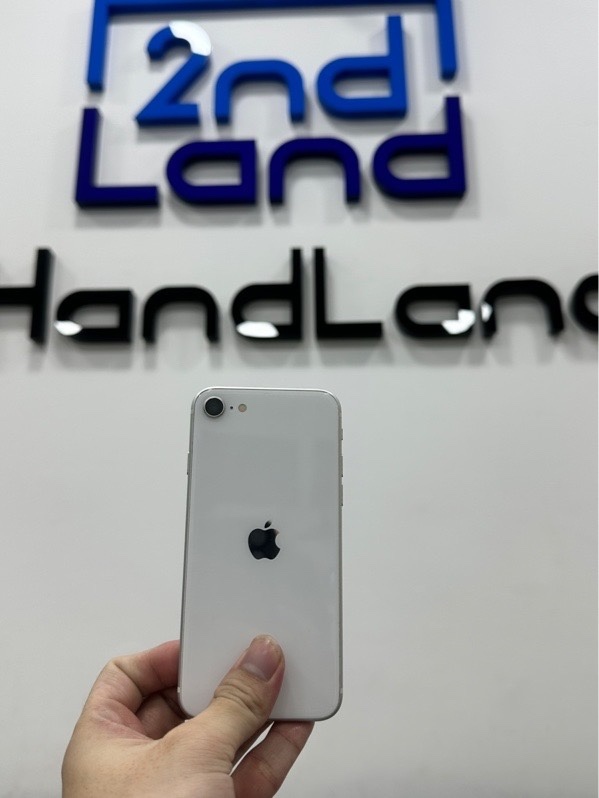 Điện thoại iPhone SE 2020 -3J/A - 64GB - IOS 26.6 - Pin 100% đã thay - Màu trắng - Ngoại hình 97% - Đã thay camera trước sau touch id - Body