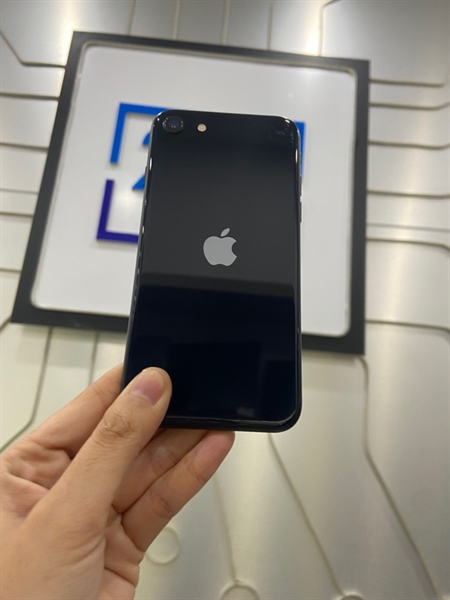 Điện thoại iPhone SE Gen 3 - 3B/A - 64GB - Pin 100% thay linh kiện - Màu đen - Ngoại hình: 97% - Body