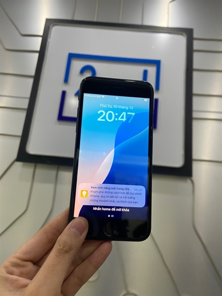 Điện thoại iPhone SE Gen 3 - 3B/A - 64GB - Pin 100% thay linh kiện - Màu đen - Ngoại hình: 97% - Body 3