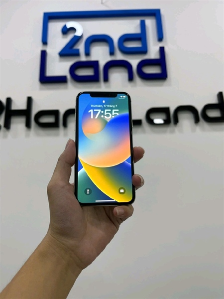 Điện thoại iPhone X - LL/A - 64GB - IOS 16.7.11 - Pin 100 % Báo dòng - Màu trắng - Ngoại hình 97% - Màn ám, mất truetone - Body 2
