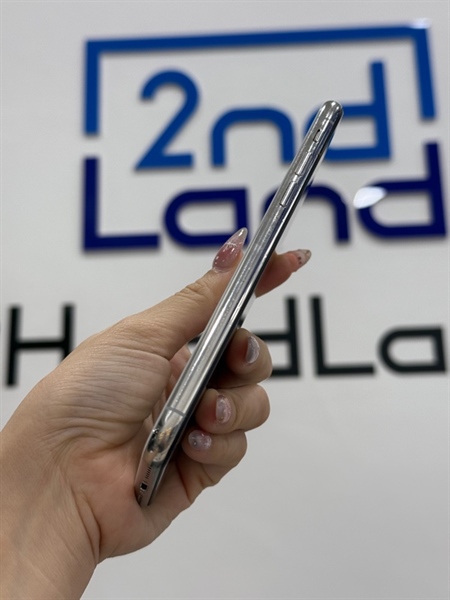Điện thoại iPhone X - LL/A - 64GB - Màu trắng - Pin thay 93% - Ngoại hình 97% - Body 3