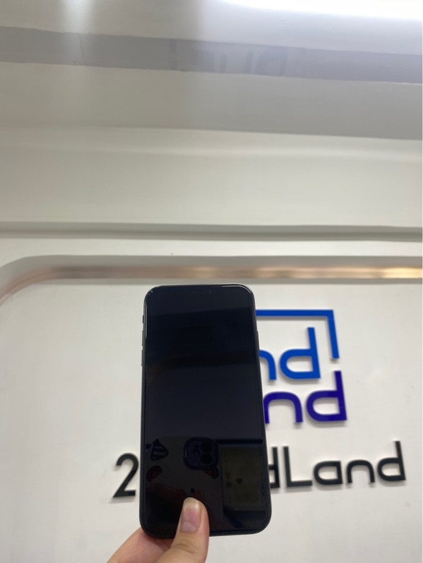 Điện thoại iPhone XR - KH/A - IOS 18.7.9 - 128gb - Màu đen - Pin thay 100% - Ngoại hình 97% - Tróc sơn, màn ám vàng, phản quang 2 đốm - Body