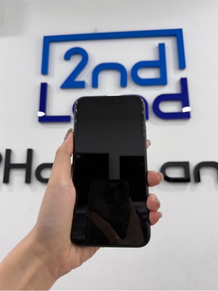 Điện thoại iPhone XR - LL/A - IOS 15.6 - 64GB - Màu đen - Pin thay 100% - Ngoại hình 97% - Kèm sạc 2